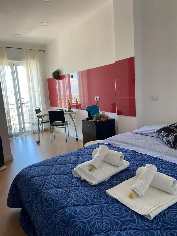 Apartamento Onfire Suits: Appartamento Nel Cuore Di Napoli